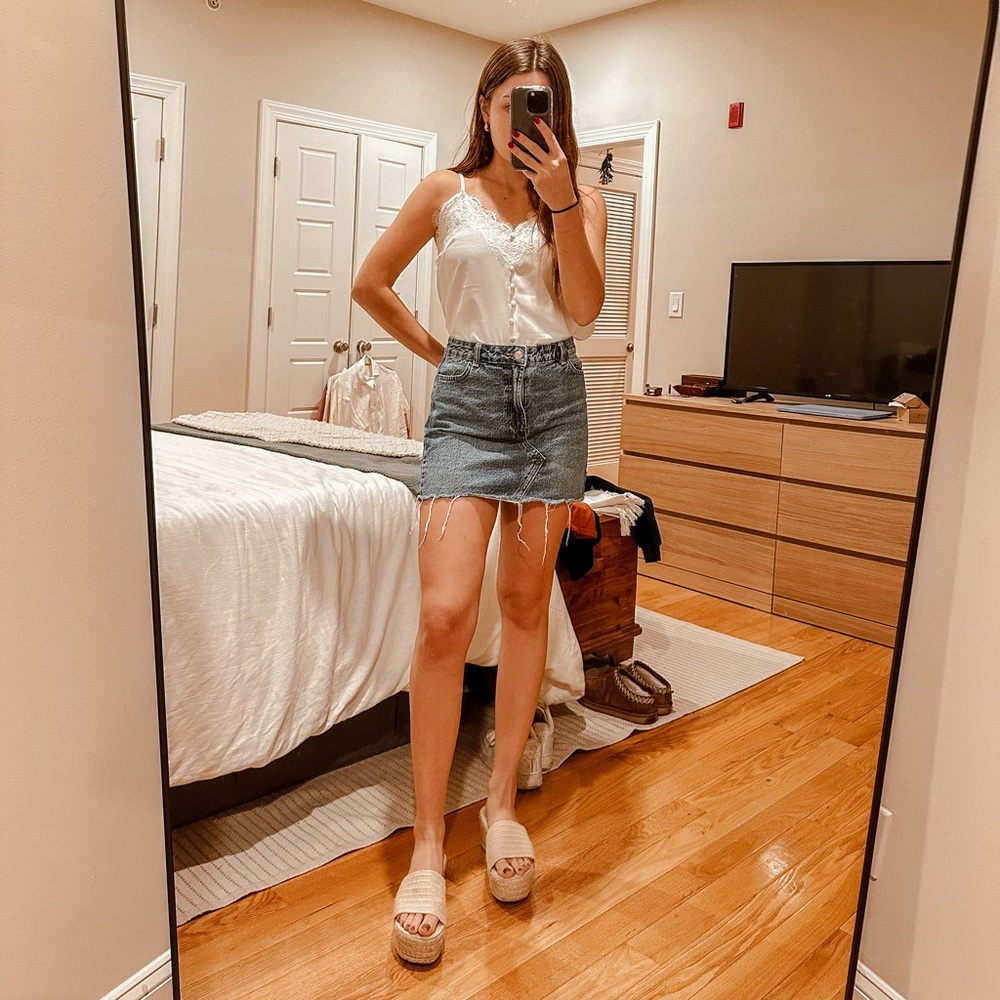 Never Worn White Lace & Button-Down Tank Top!